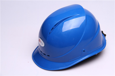 電纜線路敷設，安全帽不可少——勞來斯安全防護裝備為您保駕護航